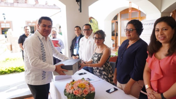       Salvar vidas de mujeres con el diagnóstico y tratamiento oportuno, es el objetivo