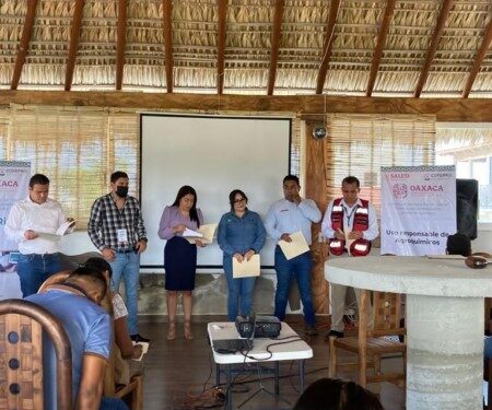 registrados 63 establecimientos, 181 distribuidoras de agroquímicos, y 44 tiendas de autoservicio