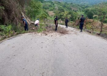 Protección Civil monitorea municipios de la Costa, ante paso de onda tropical número 10