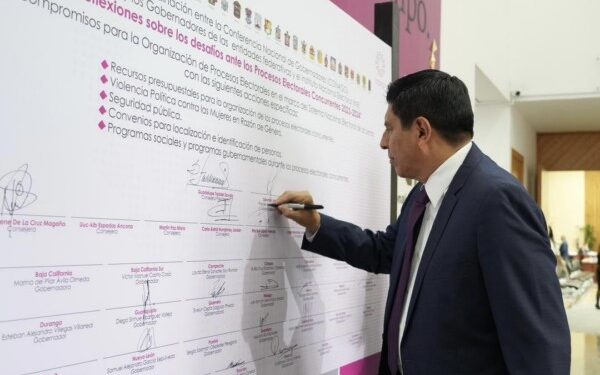 (Conago) estamos comprometidos a fortalecer la relación entre los estados y la federación;