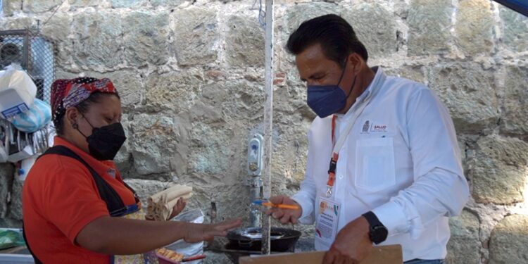 se reforzarán las actividades de vigilancia para proteger la salud de la población