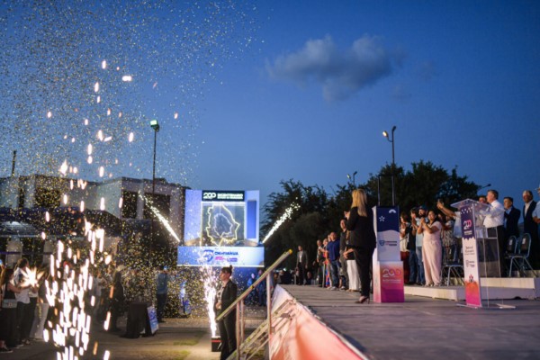 -Presentó acciones estratégicas para las 8 regiones de la entidad