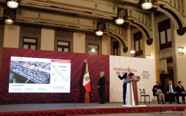 en su primera etapa tendrá más 120 mil usuarios al día, y 230 mil pasajeros en su fase de mayor demanda.