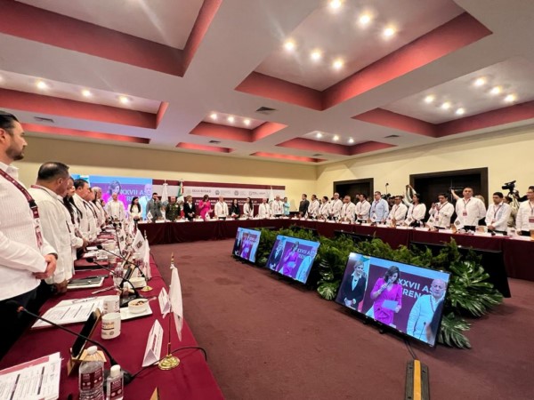 se respeten los derechos humanos y se impulse una efectiva reinserción social.