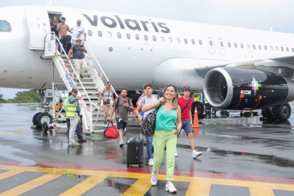 ·         El pasado viernes se registró el movimiento aéreo de seis mil 664 pasajeros totales