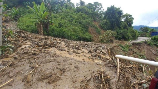 monitoreo constante en las regiones ante el paso de la onda tropical