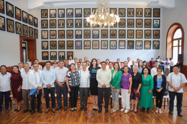 ·         Instalan el Comité Estatal de Información Estadística y Geográfica