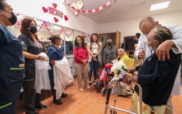 Casas de Día para Personas Adultas Mayores, a fin de que puedan acceder a servicios integrales