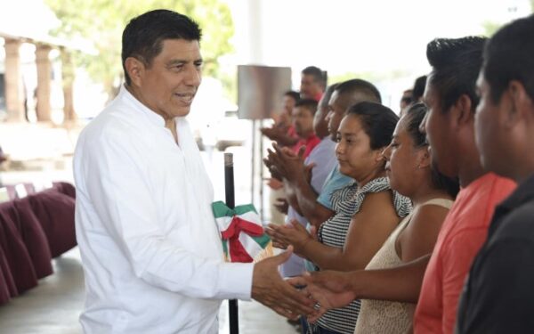 Refrenda Gobierno de Oaxaca impulso al desarrollo y preservación de la cultura de los pueblos