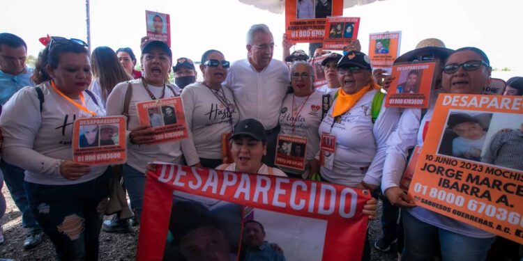 Lograremos identificar y restituir los cuerpos de sus seres queridos: Rocha Moya a colectivos de familiares de personas víctimas de desaparición forzada