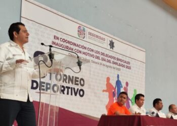 , a quienes reconoció por su incansable labor a favor de la seguridad de las familias oaxaqueñas.