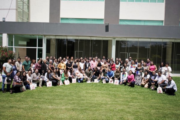 que están a una hora y 15 minutos de distancia gracias a la nueva ruta aérea.