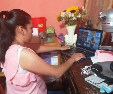 ·         El uso de computadoras con lector de pantalla NVDA