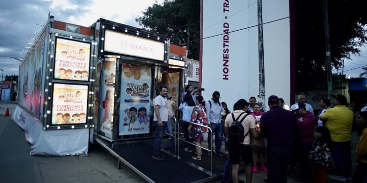 Es una herramienta valiosa para la educación y la comprensión de la complejidad del ser humano y la sociedad”, afirmó.