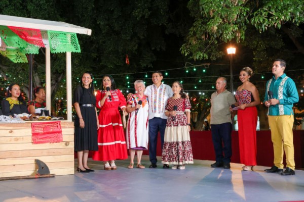 actividades que hemos organizado para todas y todos los oaxaqueños en el corazón de Oaxaca, el corazón del pueblo”,