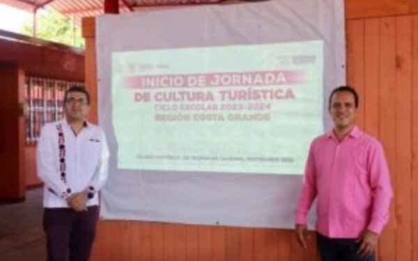 de Tecpan de Galeana la Jornada Estatal de Cultura Turística del ciclo escolar 2023-2024