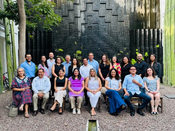 para apoyar la formación tecnológica de estudiantes universitarios de Oaxaca