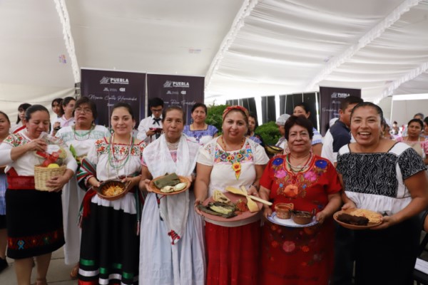 “Puebla, Patrimonio de Saberes y Sabores: Historias detrás del Fogón”