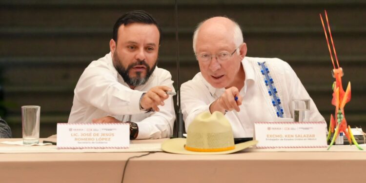 firma de Iniciativa Oaxaca, demuestra que en la entidad hay paz social, gobernabilidad y seguridad.