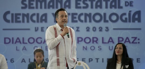 *Entrega el Gobernador Premio Estatal de Ciencia y Tecnología a destacados investigadores