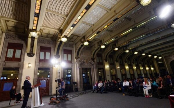 Entre los daños materiales, dijo, hay rupturas de caminos, como la autopista hacia Acapulco,