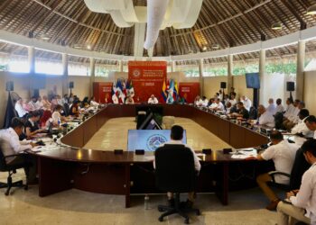 Presidente encabeza Encuentro de Palenque, por una vecindad fraterna y con bienestar; llama a sumar esfuerzos para atender migración