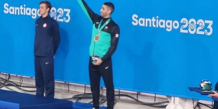 Coahuilense Miguel de Lara se cuelga el Bronce en su debut en Santiago 2023