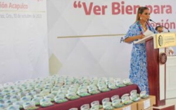 convoca a seguir en este trabajo en favor de las niñas, niños y jóvenes guerrerenses