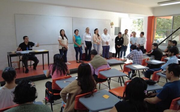 sujeto a cadena de custodia, fue llevado a cabo ante Oficialía Electoral.