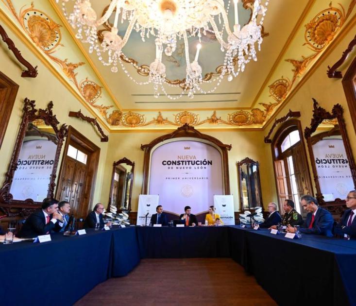 qué mejor que tenerlo ahora que habrá un cambio de Gobierno”