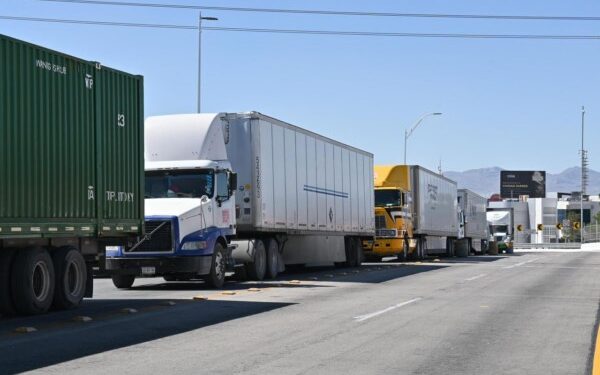 Registra viernes más de 97 mdd en pérdidas económicas por cierre de puentes fronterizos