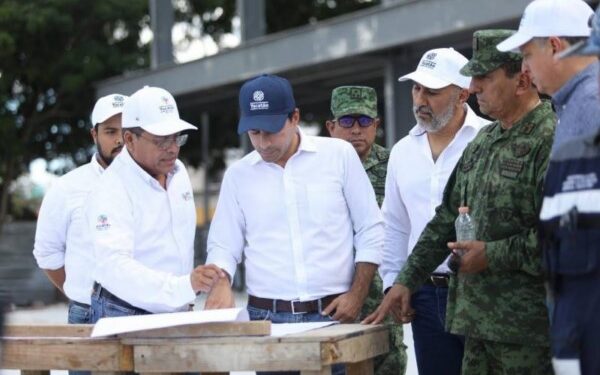 mejorar el flujo vialidad en este punto del Centro Histórico de la ciudad.