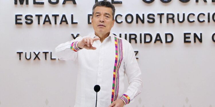 Chiapas bajó al 7º lugar nacional con menos daños en áreas verdes por incendios: Rutilio Escandón