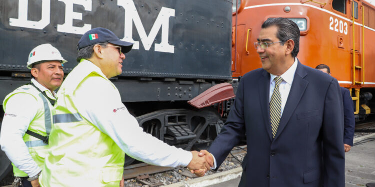 Con rehabilitación del sistema ferroviario, gobierno federal recupera patrimonio de México: Sergio Salomón