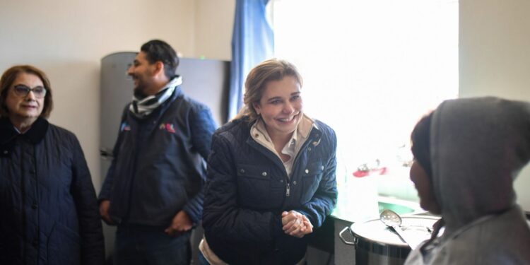 Inaugura Maru Campos Cerenam en Batopilas para combatir la desnutrición