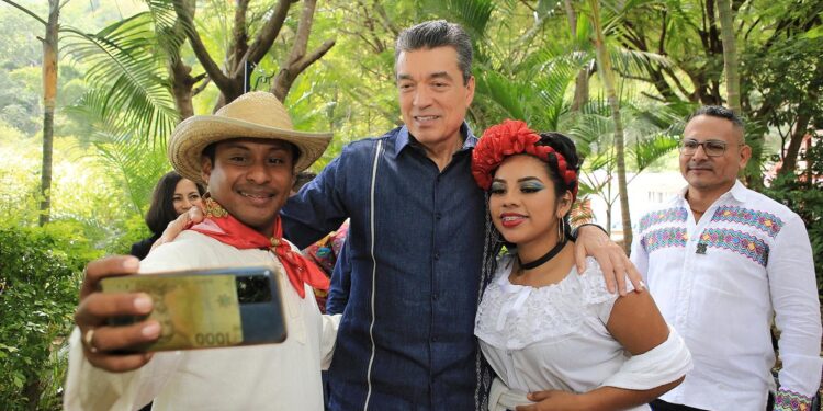 Inaugura Rutilio Escandón Tercera Semana Nacional del Conocimiento y la Innovación