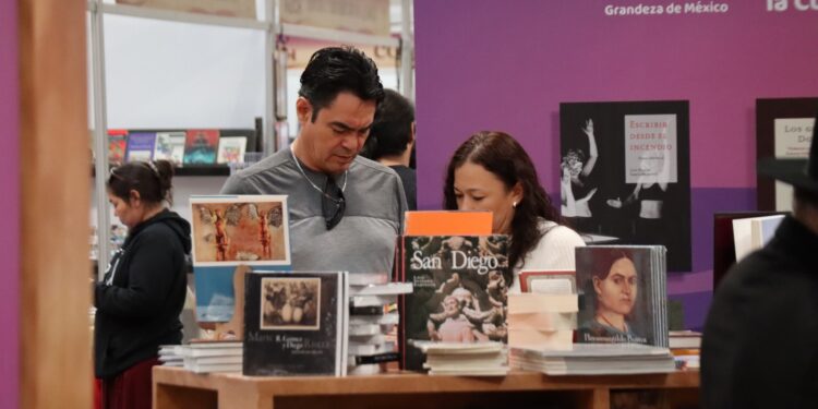 Invita Feria del Libro Chihuahua 2023 a su “Venta Nocturna”