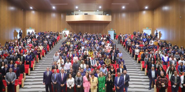 LLAMA TERE JIMÉNEZ A CAMBIAR VIDAS A TRAVÉS DEL SERVICIO PÚBLICO