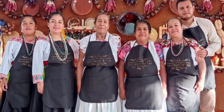 Promueve gobierno estatal cocina poblana en Foro Mundial de Gastronomía