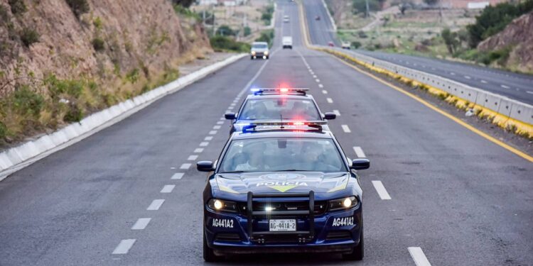 REFUERZA LA SSPE VIGILANCIA EN CARRETERAS DE LA ENTIDAD