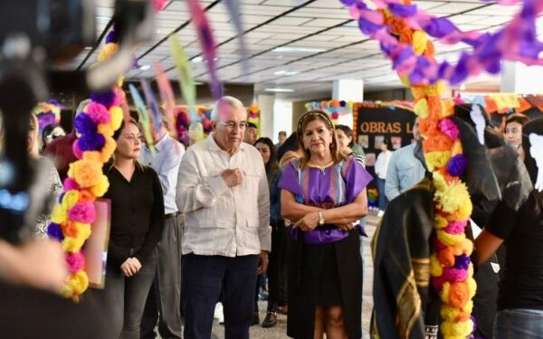 se recordó a mujeres, figuras de la historia de Sinaloa como: Agustina Ramírez, Ángela Peralta, Norma Corona