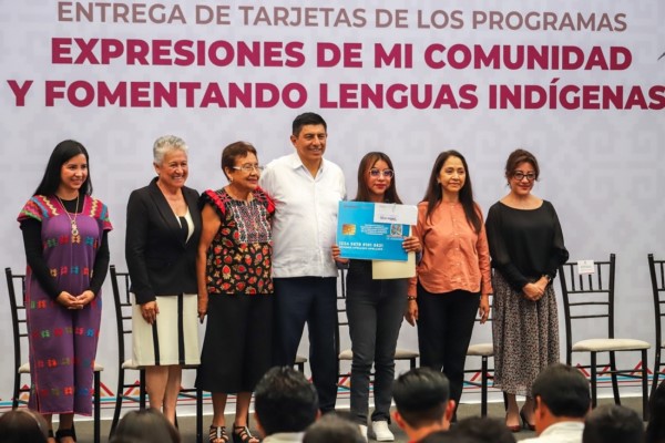 tarjetas de los programas Expresiones de mi Comunidad y Fomentando Lenguas Indígenas