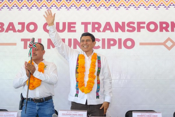 Esta no será la única vez que venga a esta localidad, porque quiero apoyar a este pueblo”, afirmó.