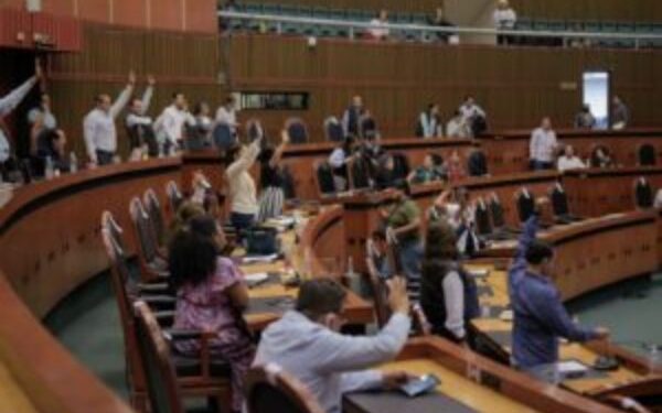 Aprueba Congreso del Estado Ley de Austeridad de propuesta por Evelyn Salgado