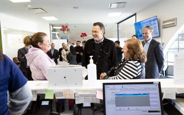 Visita Mauricio Kuri Clínica AXA Keralty