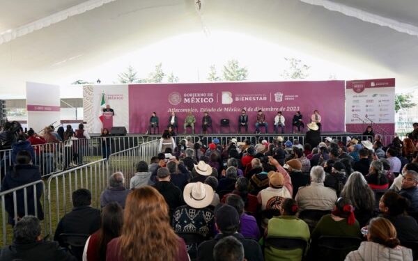 Aumento al salario mínimo beneficia a aprendices de Jóvenes Construyendo el Futuro: presidente