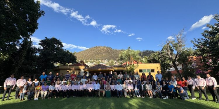 Realizan con éxito XIII Congreso Estatal del Día del Químico