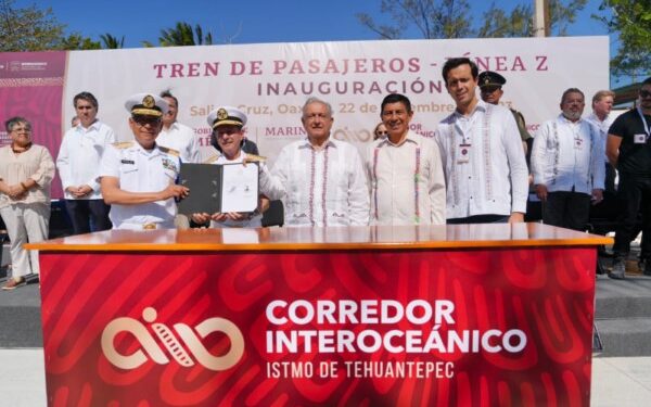 Regresa el Tren de pasajeros al Istmo de Tehuantepec; un día histórico para nuestro país, destaca el Presidente López Obrador