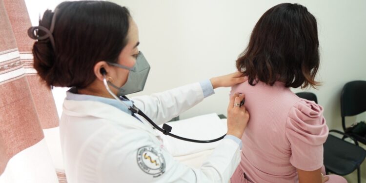 centros de salud se cuenta con la vacuna contra la influenza y Covid-19 ·   