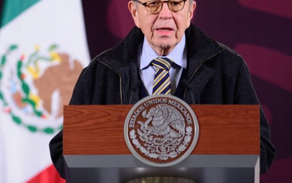 IMSS Bienestar reporta más de 37 mil trabajadores en primera etapa de basificación de personal médico